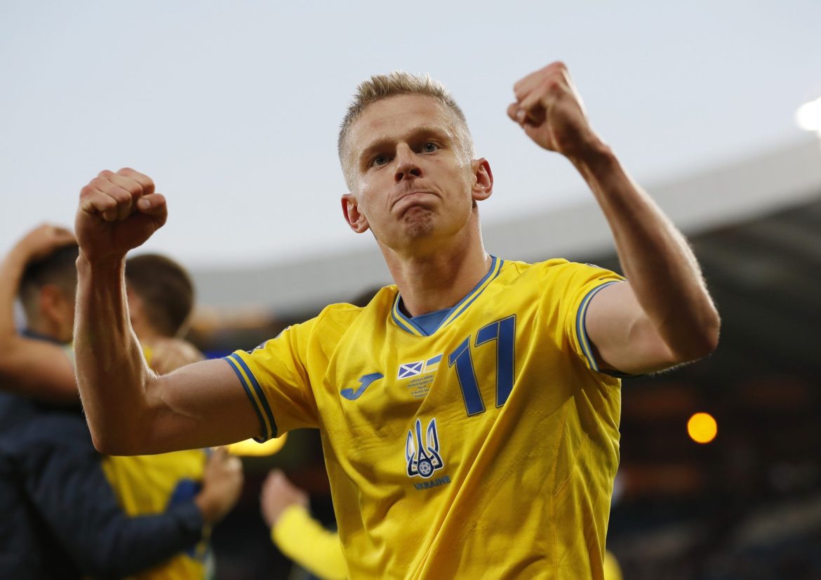 Wolves target Zinchenko to join Arsenal