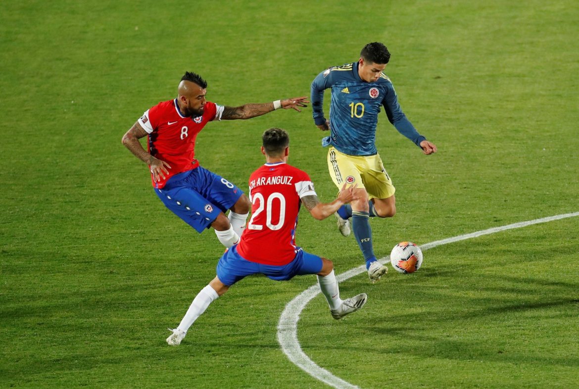 Everton’s James Rodriguez worryingly wasteful for Colombia in Chile draw