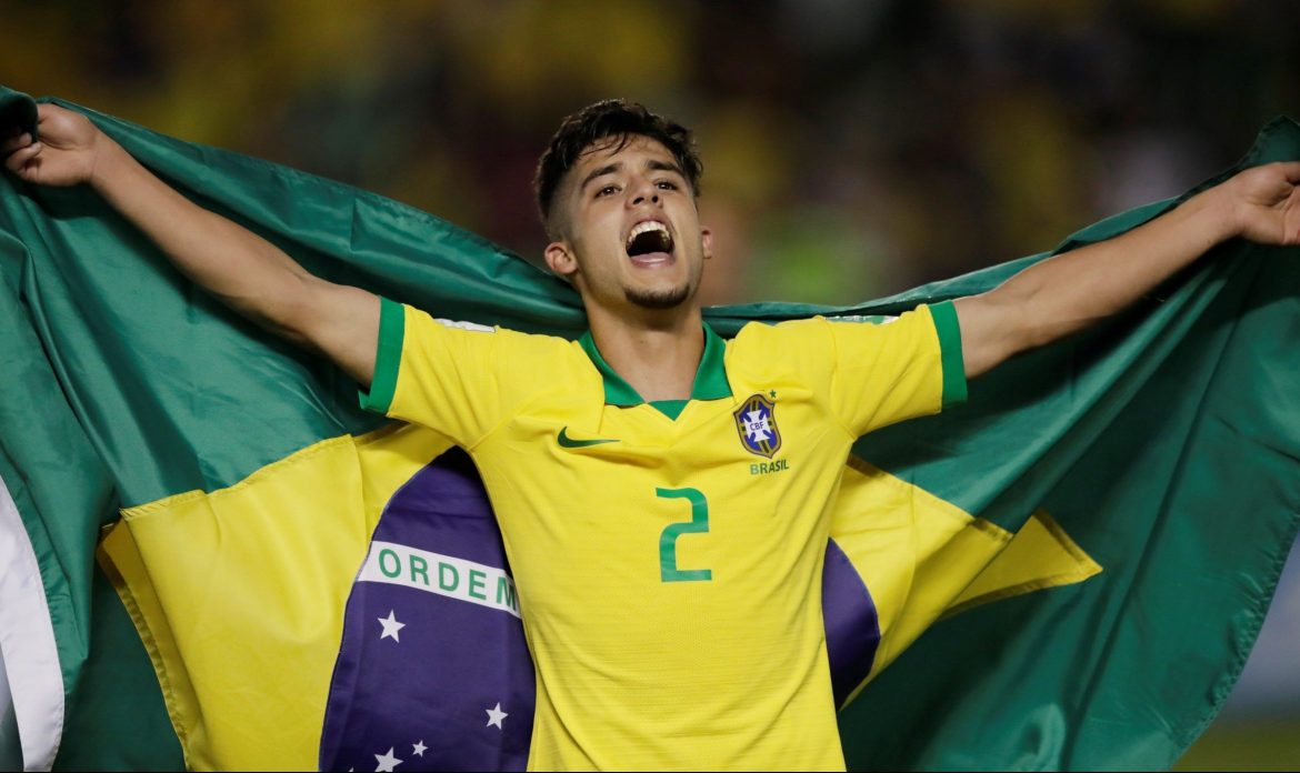 Leeds could sign Yan Couto on loan if promoted